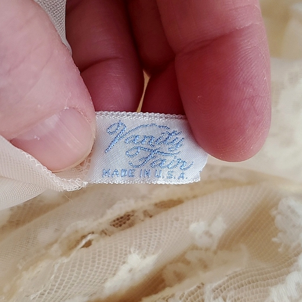 VTG Vanity Fair Peignoir Set Size 34 - Picture 9 of 13